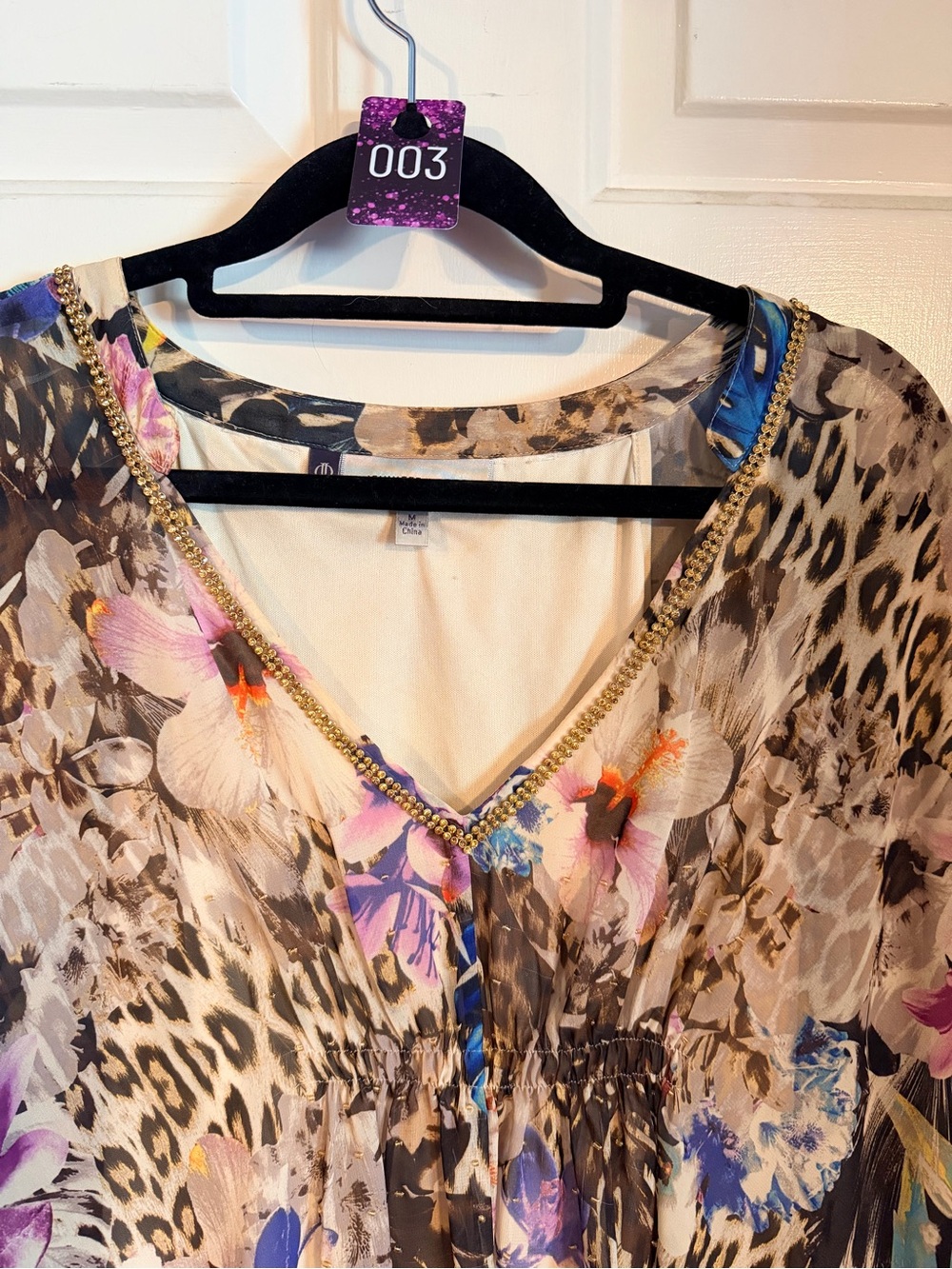 Jennifer Lopez Multicolor Floral & Leopard V-Neck Tunic - Picture 3 of 7